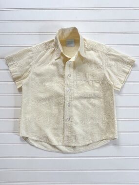 REMEMBER NGUYEN EUC Soft Buttery Yellow Seersucker Short Sleeve Button Down